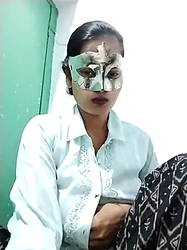 Snapshot of ms-naina chatting on December 1, 6:35 pm ms-naina online show from December 1, 6:35 pm