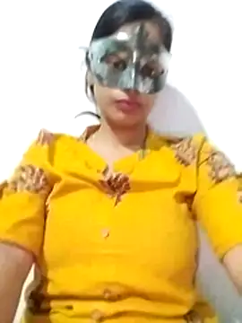 Snapshot of ms-naina chatting on April 23, 5:26 pm ms-naina online show from April 23, 5:26 pm