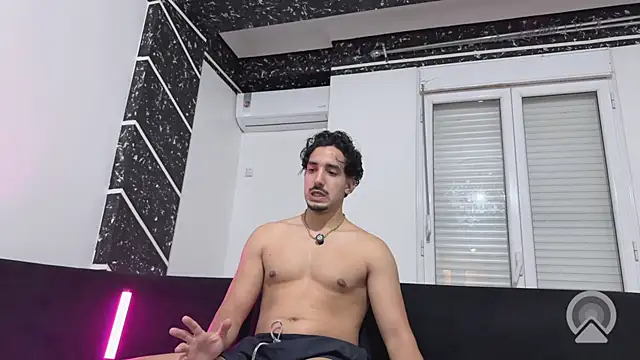 fuck   boyy online show from March 25, 3:34 am