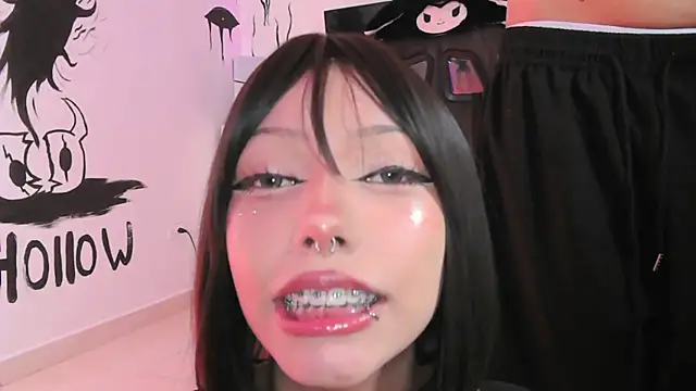 Everlong  online show from October 7, 10:07 pm