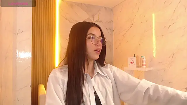 Snapshot of sophiadoll_tf chatting on May 7, 1:16 pm sophiadoll tf online show from May 7, 1:16 pm