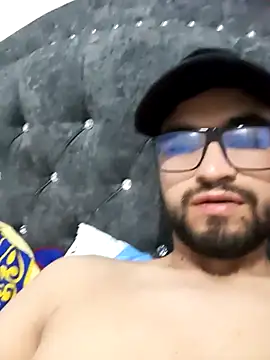 Chrys harris77 online show from October 20, 2:34 am