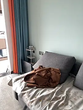 Snapshot of Kayla-love chatting on October 2, 7:04 am Kayla-love online show from October 2, 7:04 am