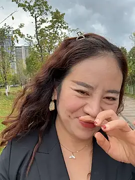 Snapshot of Kayla-love chatting on October 9, 4:43 am Kayla-love online show from October 9, 4:43 am