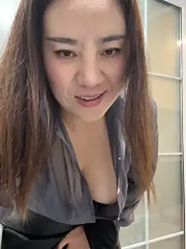 Snapshot of Kayla-love chatting on November 23, 12:27 pm Kayla-love online show from November 23, 12:27 pm