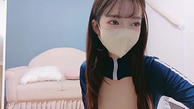 Snapshot of Mirai_H_ch chatting on October 19, 4:57 am Mirai H ch online show from October 19, 4:57 am