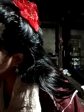 Snapshot of tulipsexy chatting on November 15, 11:10 pm tulipsexy online show from November 15, 11:10 pm