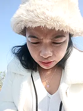 Snapshot of tulipsexy chatting on November 27, 2:24 am tulipsexy online show from November 27, 2:24 am