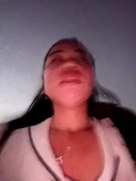 Snapshot of tulipsexy chatting on November 28, 10:51 am tulipsexy online show from November 28, 10:51 am