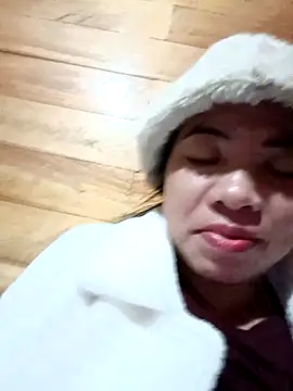 Snapshot of tulipsexy chatting on November 28, 10:56 pm tulipsexy online show from November 28, 10:56 pm