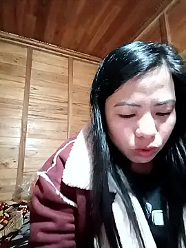 Snapshot of tulipsexy chatting on December 3, 2:08 am tulipsexy online show from December 3, 2:08 am