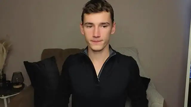 Snapshot of Max_Foks chatting on September 26, 7:12 am Max Foks online show from September 26, 7:12 am