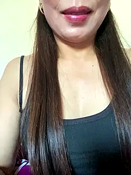 Snapshot of Milky-milk chatting on November 24, 1:38 am Milky-milk online show from November 24, 1:38 am