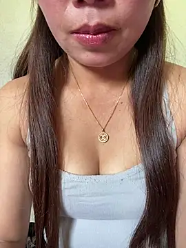 Milky-milk online show from February 28, 4:13 am