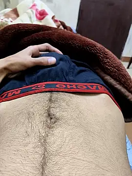 Snapshot of king_boy070 chatting on January 11, 9:25 am king boy070 online show from January 11, 9:25 am