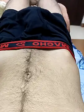 Snapshot of king_boy070 chatting on February 15, 8:35 am king boy070 online show from February 15, 8:35 am