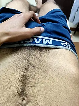 Snapshot of king_boy070 chatting on March 2, 8:32 am king boy070 online show from March 2, 8:32 am