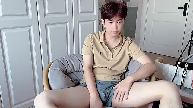 Snapshot of xlong00099 chatting on September 28, 12:49 am xlong00099 online show from September 28, 12:49 am