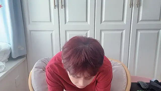 Snapshot of xlong00099 chatting on October 4, 5:05 am xlong00099 online show from October 4, 5:05 am