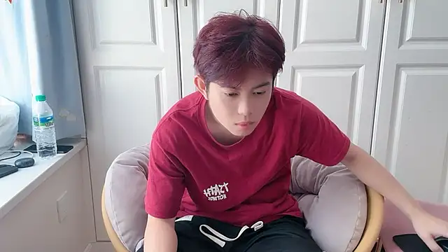 Snapshot of xlong00099 chatting on October 8, 4:10 am xlong00099 online show from October 8, 4:10 am