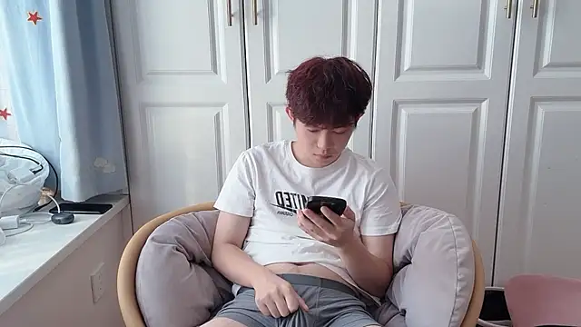 Snapshot of xlong00099 chatting on October 9, 5:38 am xlong00099 online show from October 9, 5:38 am