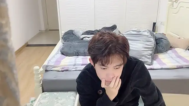 Snapshot of xlong00099 chatting on November 18, 3:27 pm xlong00099 online show from November 18, 3:27 pm