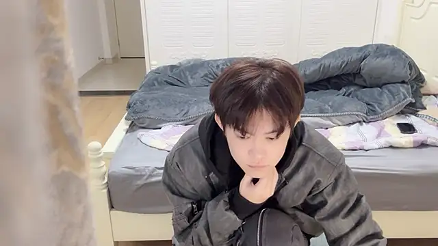 Snapshot of xlong00099 chatting on November 20, 8:03 am xlong00099 online show from November 20, 8:03 am