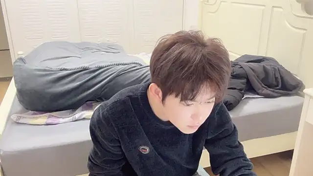 Snapshot of xlong00099 chatting on November 25, 10:32 pm xlong00099 online show from November 25, 10:32 pm