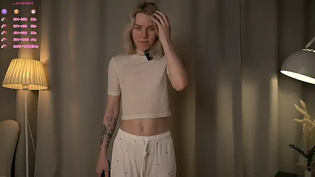 DianeHonnette online show from March 26, 7:30 pm