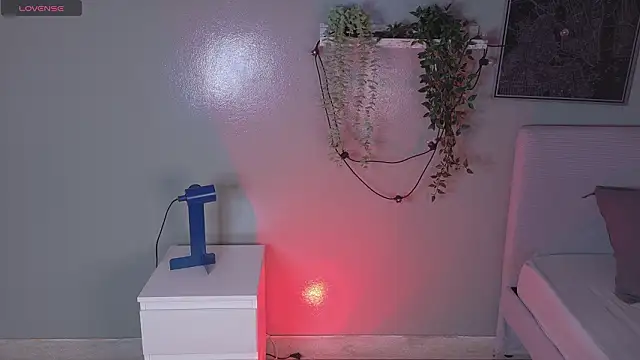 KeendraFox  online show from February 18, 10:44 am