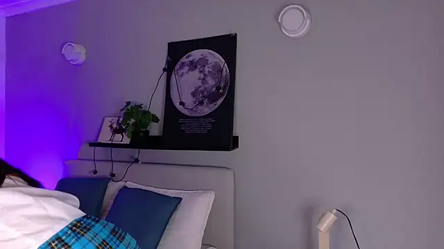 KeendraFox  online show from March 11, 10:21 am