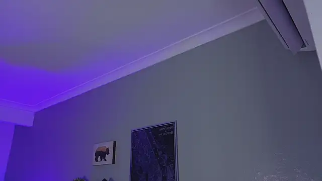 KeendraFox  online show from March 30, 10:05 am