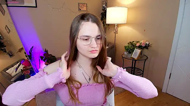 Snapshot of Evii_Stich chatting on October 1, 7:09 pm Evii Stich online show from October 1, 7:09 pm