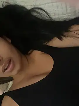 Snapshot of _perola chatting on June 4, 11:49 am perola online show from June 4, 11:49 am
