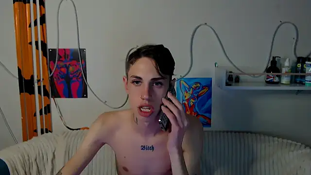 Snapshot of AlexNaughty14 chatting on November 23, 1:00 pm AlexNaughty14 online show from November 23, 1:00 pm