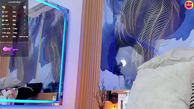 Anabacker01 online show from November 17, 7:19 pm