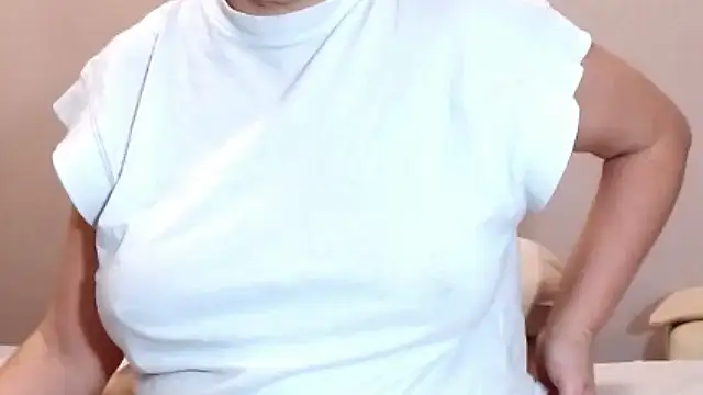 NastyAssxx online show from February 2, 1:32 pm