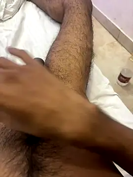 Snapshot of satisfyursoul chatting on November 23, 6:19 pm satisfyursoul online show from November 23, 6:19 pm