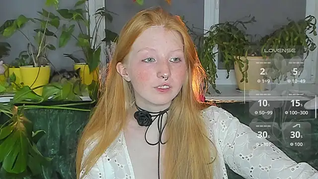 Snapshot of RitaSweety18 chatting on November 4, 7:13 pm RitaSweety18 online show from November 4, 7:13 pm