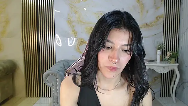 helena1 s online show from October 18, 8:31 pm