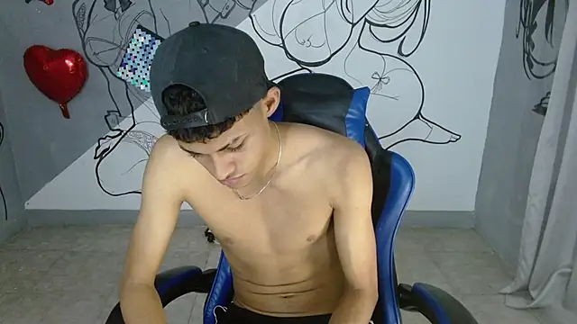 deivid bigcock1 online show from September 28, 12:49 am