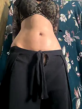 Snapshot of DAMinii_ chatting on November 27, 6:54 pm DAMinii online show from November 27, 6:54 pm