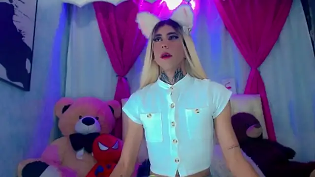 Julia Bulette1 online show from March 8, 1:03 am