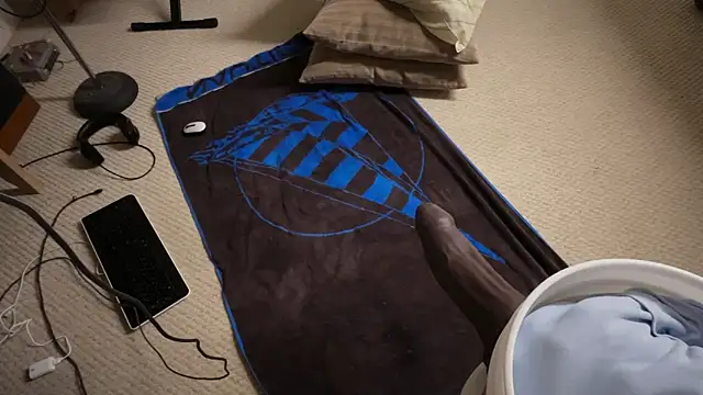 Doanything4you online show from March 21, 5:45 am