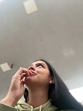 Mia fire666 online show from April 17, 5:49 pm