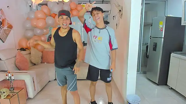 Houseofwarrios online show from October 31, 5:52 am