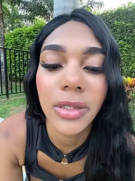 Savannahfisher online show from April 11, 11:09 pm