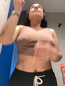 Snapshot of amyross_s1 chatting on September 25, 6:17 am amyross s1 online show from September 25, 6:17 am