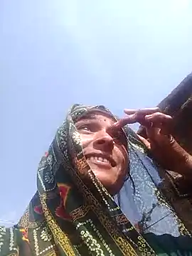 Hot reshmaji online show from February 12, 5:24 am