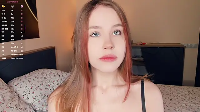 MaliaBourraine online show from January 17, 7:02 am